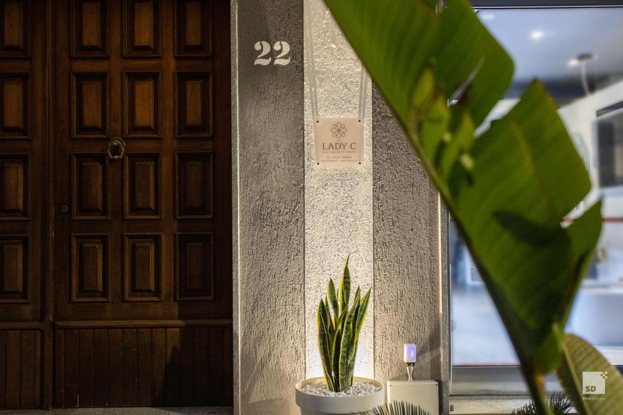 The Lady C - High Apartments Tropea Exterior foto