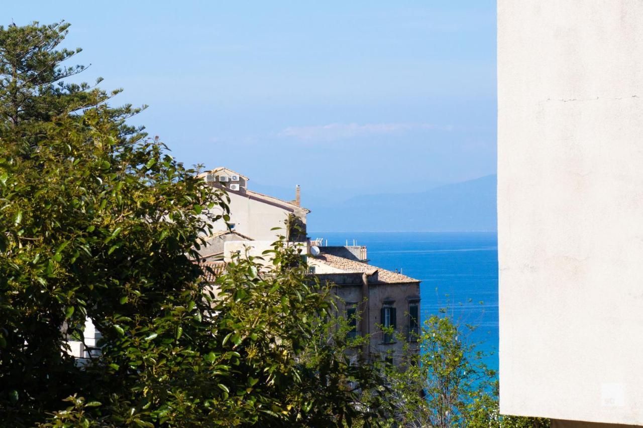 The Lady C - High Apartments Tropea Exterior foto